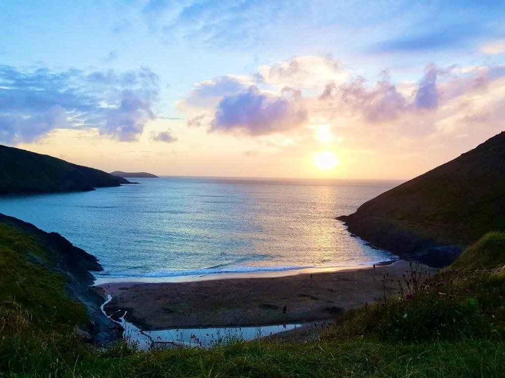 Willa Wild Coastal Retreat At Troed Y Rhiw Aberporth, West Wales Zewnętrze zdjęcie